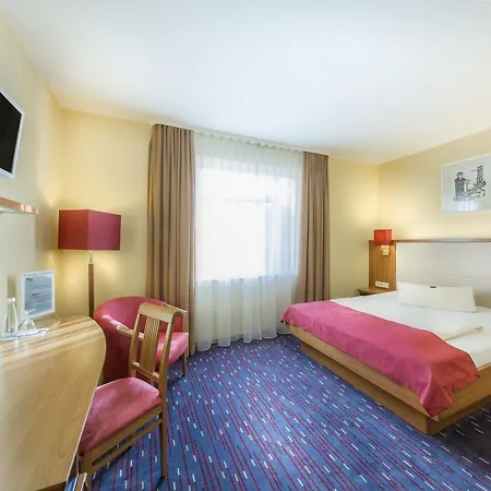 Am Schillerpark Hotel 3*